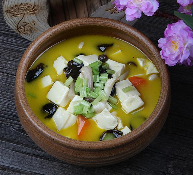 【开元集团网站官网】巴萨乐开花了!德容4项数据全场第一 获官方MVP(图1) KYKY开元